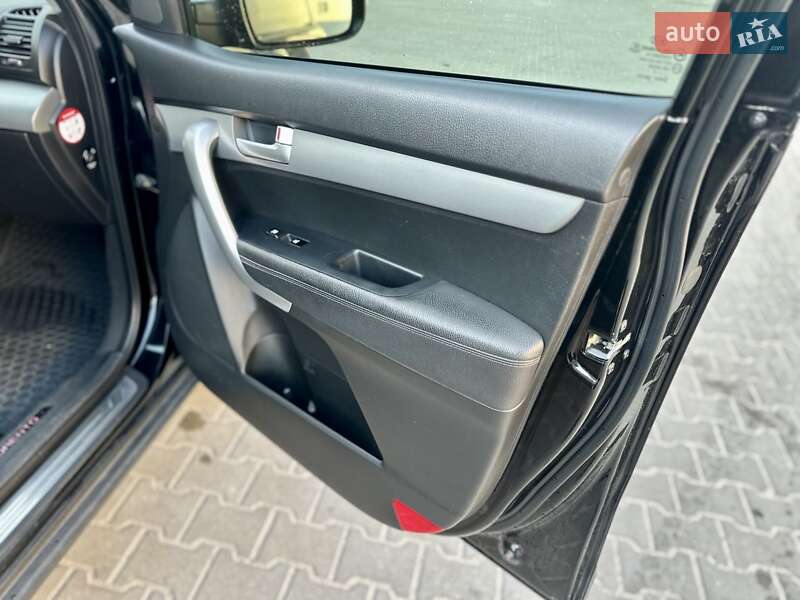 Внедорожник / Кроссовер Kia Sorento 2011 в Львове