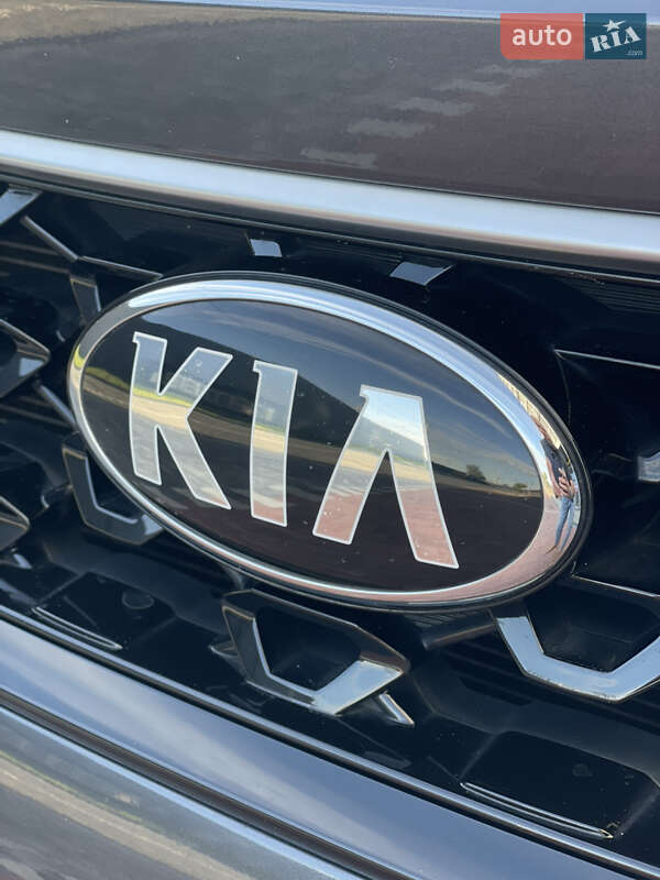 Внедорожник / Кроссовер Kia Sorento 2021 в Киеве