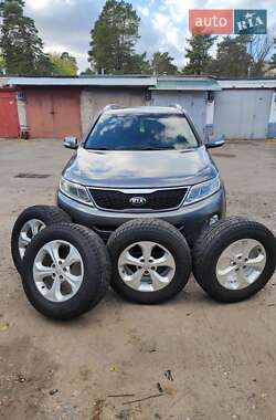 Внедорожник / Кроссовер Kia Sorento 2013 в Киеве