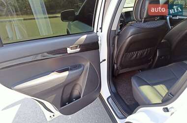 Внедорожник / Кроссовер Kia Sorento 2012 в 