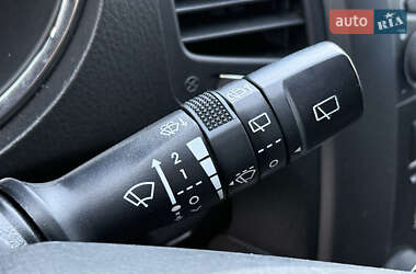 Внедорожник / Кроссовер Kia Sorento 2012 в 