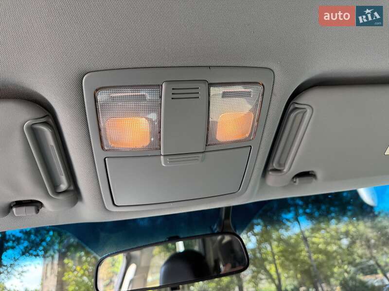 Внедорожник / Кроссовер Kia Sorento 2010 в Запорожье