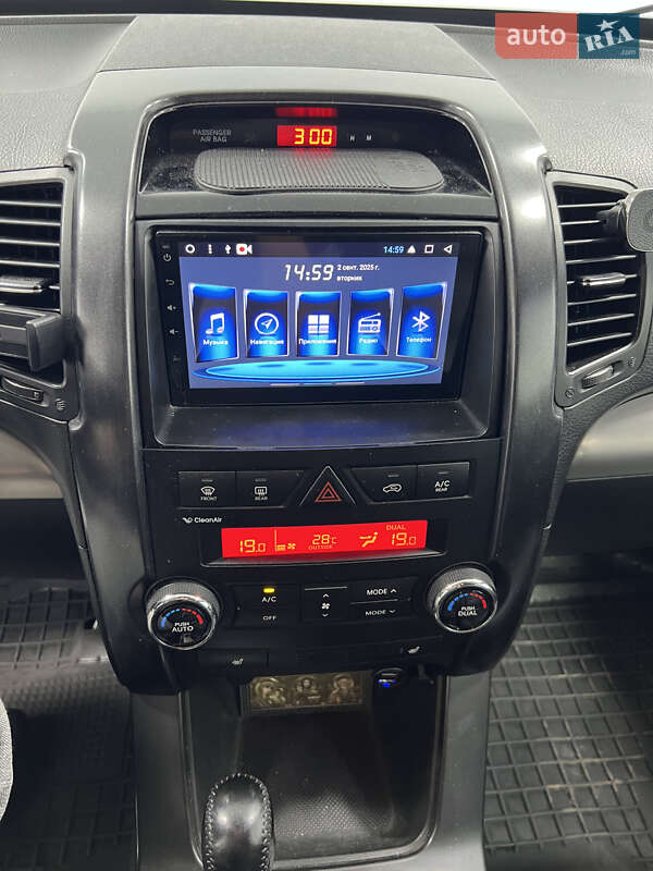 Внедорожник / Кроссовер Kia Sorento 2012 в Одессе фото 23 Внедорожник / Кроссовер Kia Sorento 2012 в Одессе