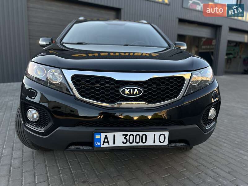 Позашляховик / Кросовер Kia Sorento 2011 в Києві