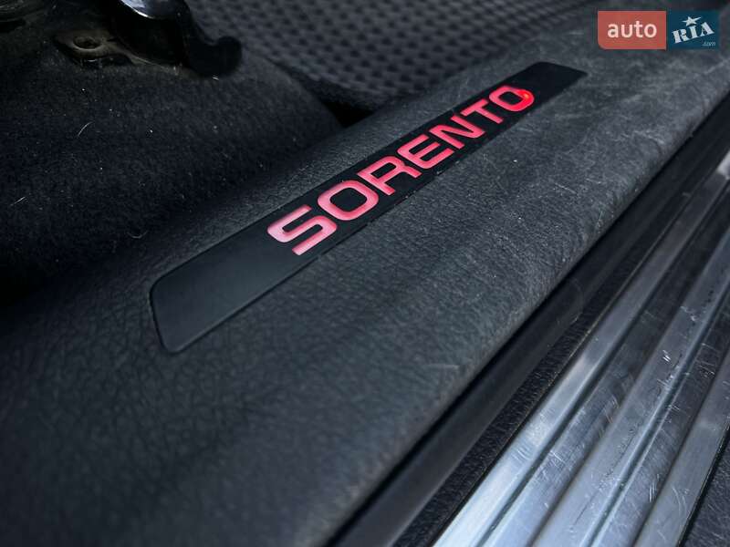 Позашляховик / Кросовер Kia Sorento 2011 в Києві