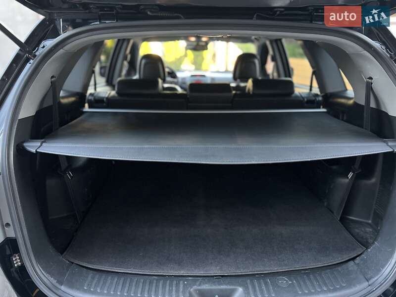 Позашляховик / Кросовер Kia Sorento 2011 в Києві