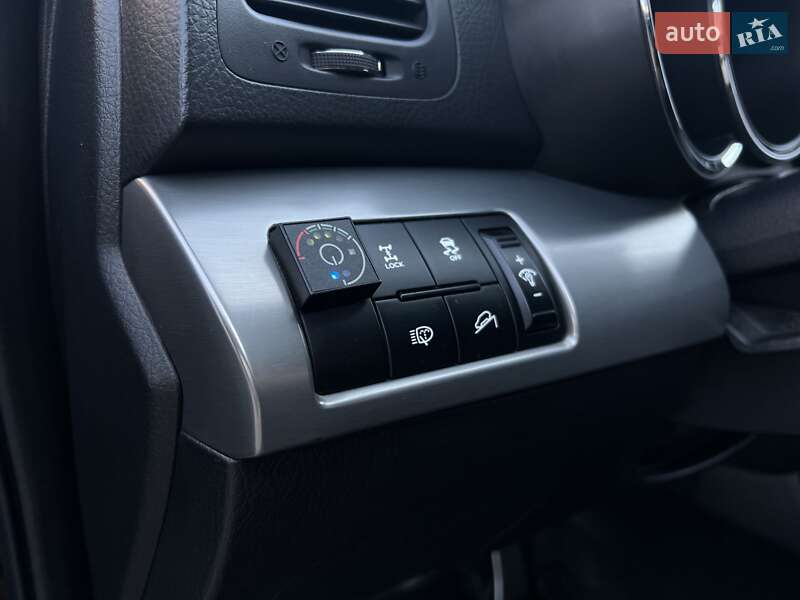 Позашляховик / Кросовер Kia Sorento 2011 в Києві