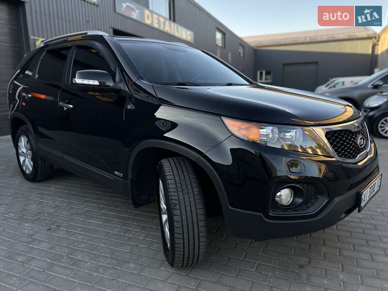 Позашляховик / Кросовер Kia Sorento 2011 в Києві