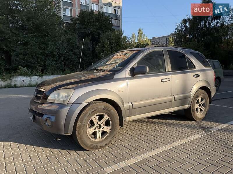 Внедорожник / Кроссовер Kia Sorento 2003 в Краматорске