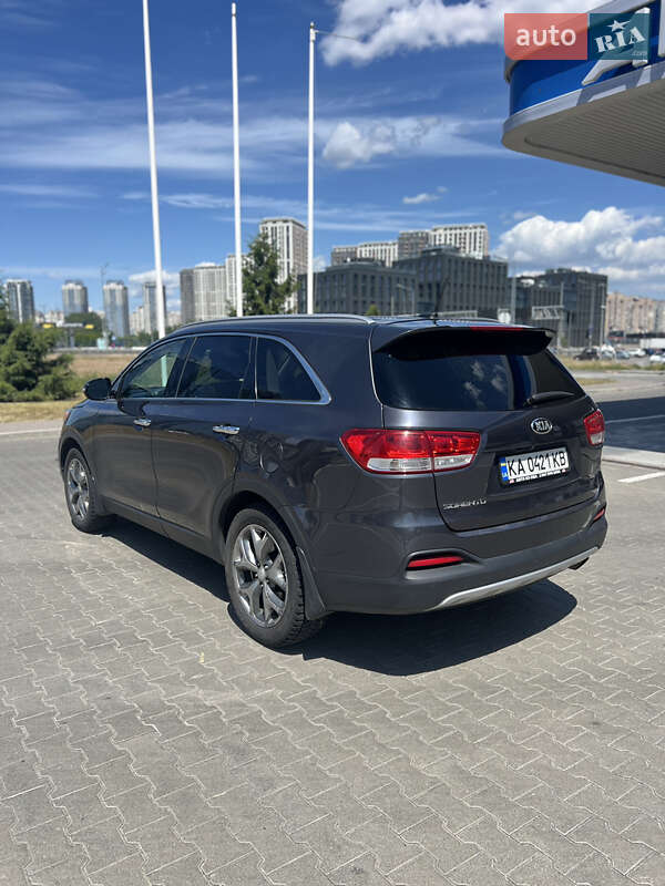 Внедорожник / Кроссовер Kia Sorento 2016 в Киеве