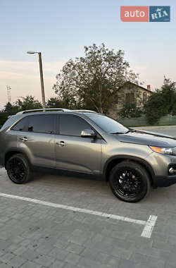 Внедорожник / Кроссовер Kia Sorento 2011 в 