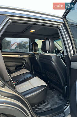 Внедорожник / Кроссовер Kia Sorento 2011 в 