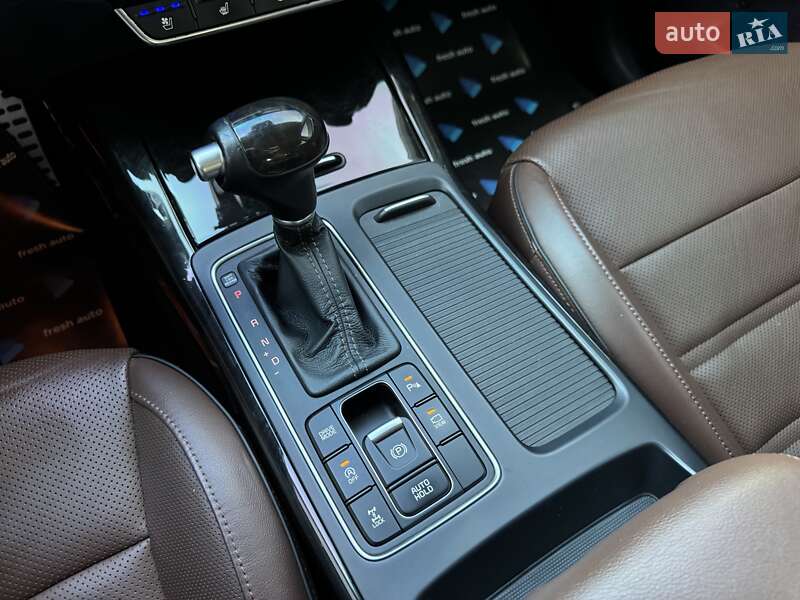 Внедорожник / Кроссовер Kia Sorento 2017 в Ровно фото 27 Внедорожник / Кроссовер Kia Sorento 2017 в Ровно