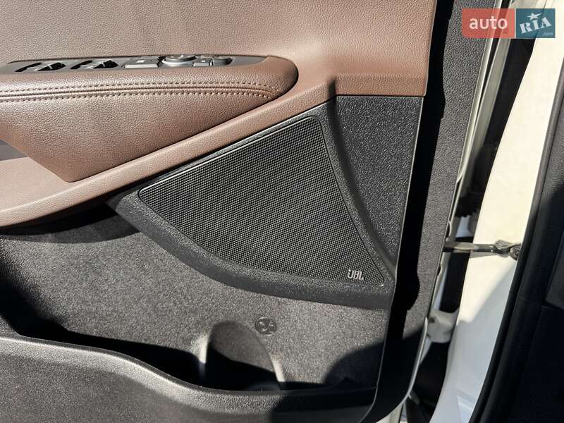 Внедорожник / Кроссовер Kia Sorento 2017 в Ровно фото 16 Внедорожник / Кроссовер Kia Sorento 2017 в Ровно