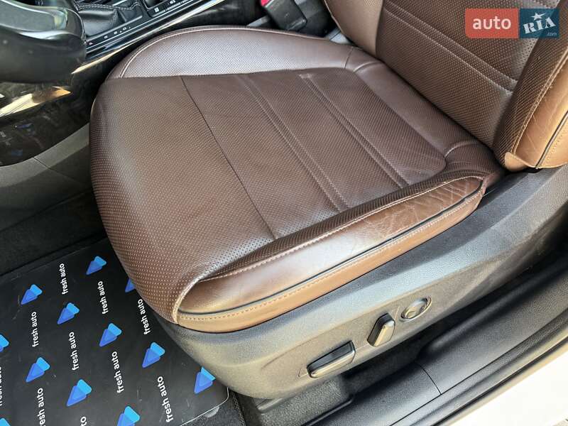 Внедорожник / Кроссовер Kia Sorento 2017 в Ровно фото 20 Внедорожник / Кроссовер Kia Sorento 2017 в Ровно