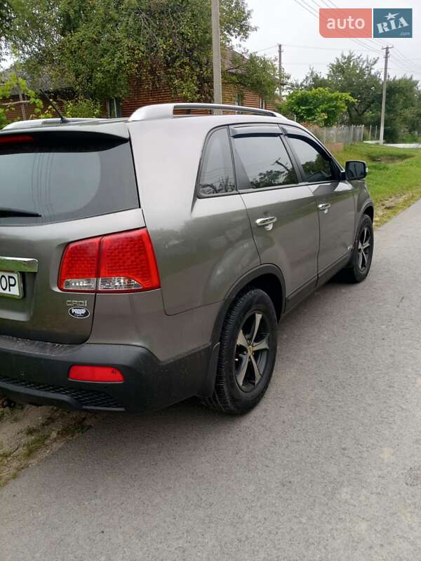 Внедорожник / Кроссовер Kia Sorento 2011 в Старом Самборе фото 10 Внедорожник / Кроссовер Kia Sorento 2011 в Старом Самборе