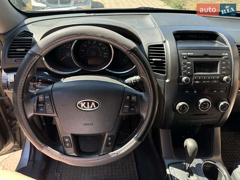 Внедорожник / Кроссовер Kia Sorento 2012 в Апостолово фото 13 Внедорожник / Кроссовер Kia Sorento 2012 в Апостолово