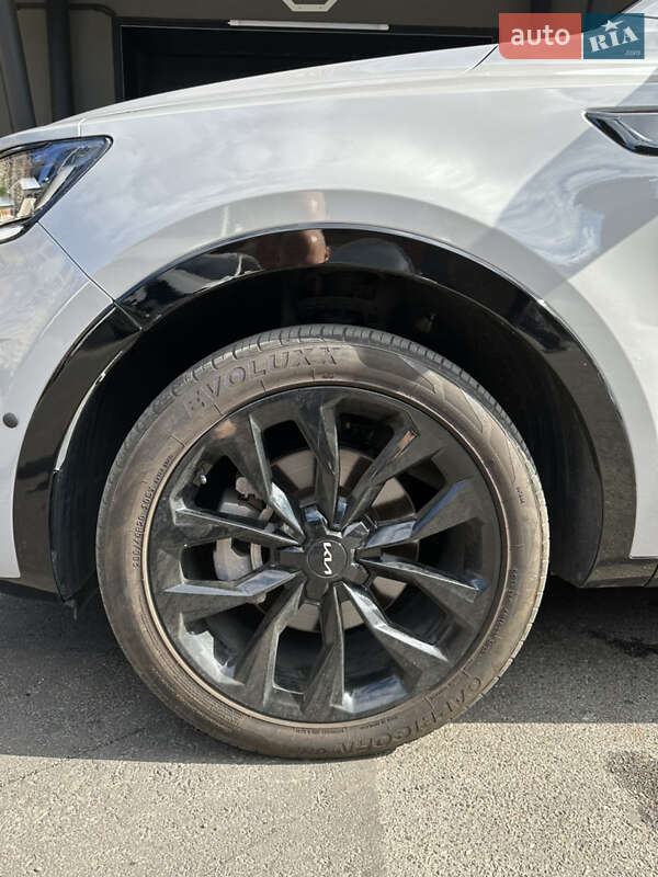 Внедорожник / Кроссовер Kia Sorento 2022 в Киеве