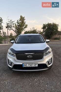 Внедорожник / Кроссовер Kia Sorento 2015 в Кривом Роге