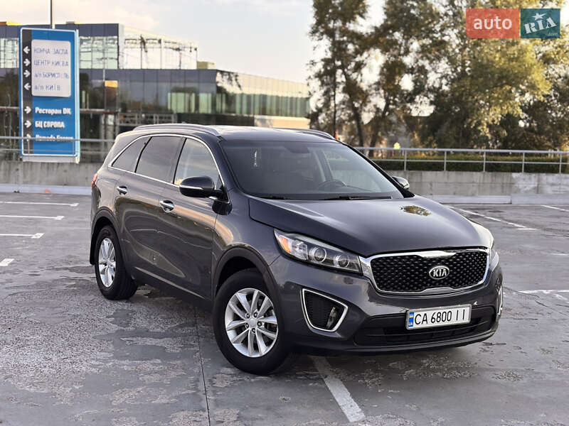 Позашляховик / Кросовер Kia Sorento 2016 в Києві
