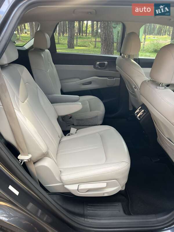 Позашляховик / Кросовер Kia Sorento 2021 в Чернігові фото 3 Позашляховик / Кросовер Kia Sorento 2021 в Чернігові