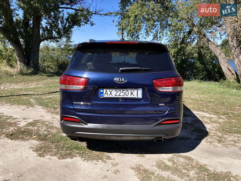 Внедорожник / Кроссовер Kia Sorento 2016 в Харькове