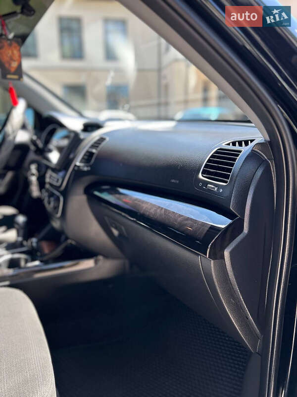 Позашляховик / Кросовер Kia Sorento 2014 в Дрогобичі