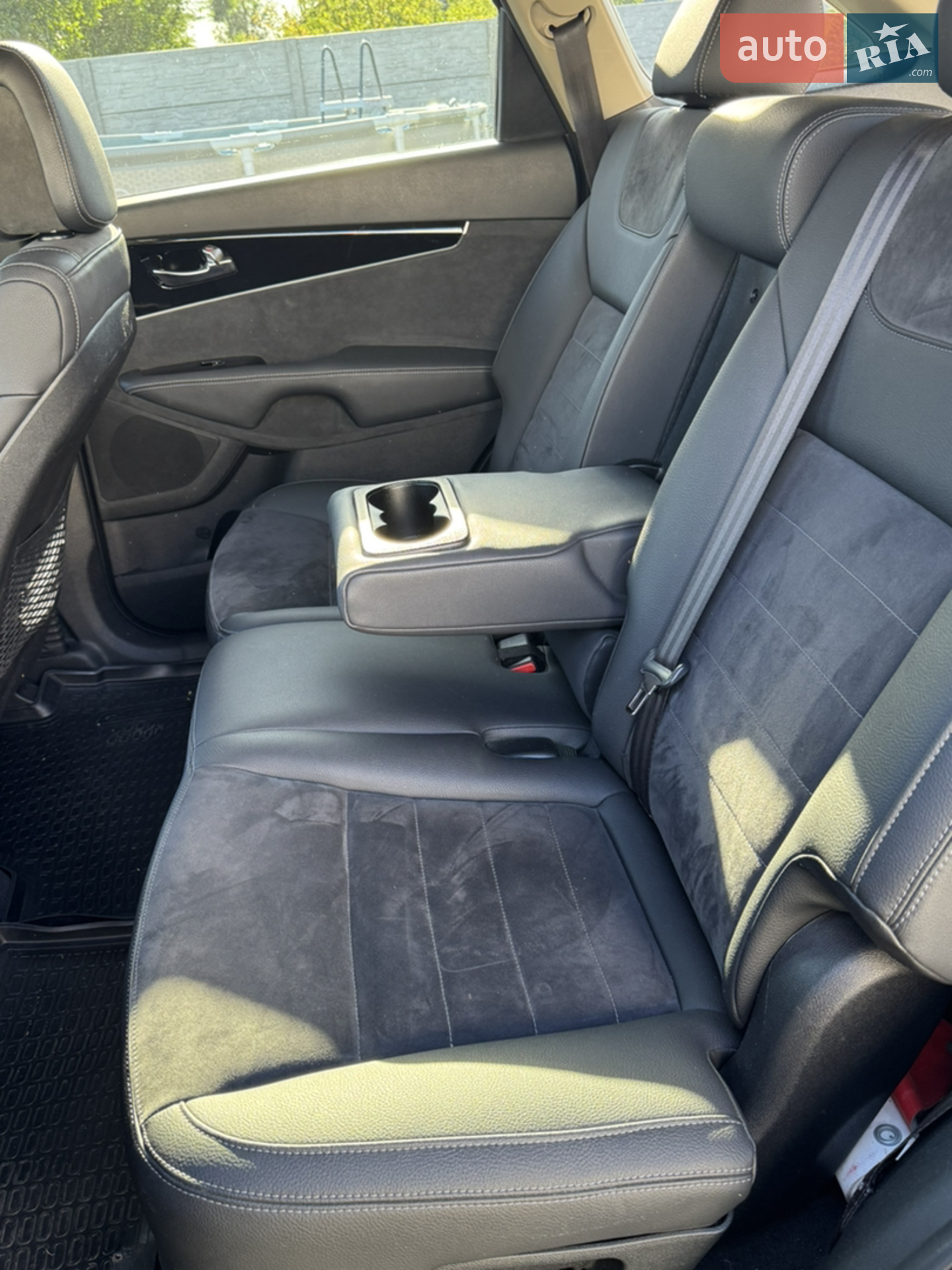 2015 Kia Sorento - мініатюра 9