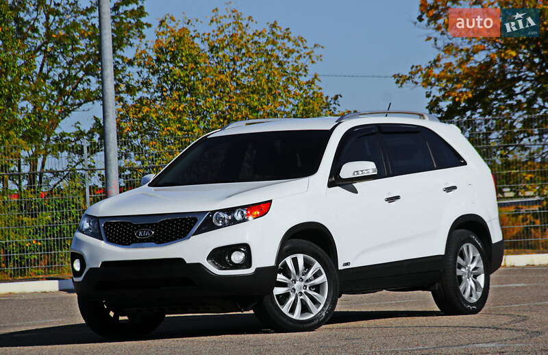 Внедорожник / Кроссовер Kia Sorento 2010 в 