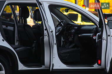 Внедорожник / Кроссовер Kia Sorento 2010 в 