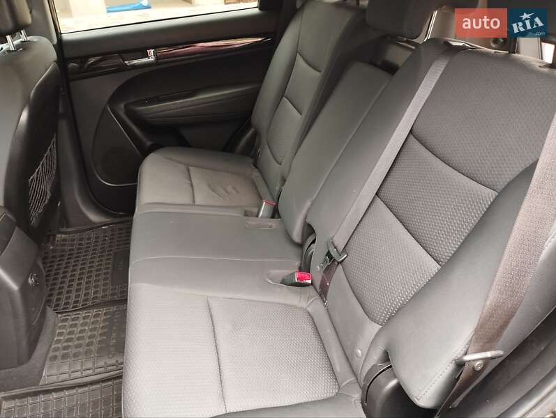 Позашляховик / Кросовер Kia Sorento 2011 в Бобровиці