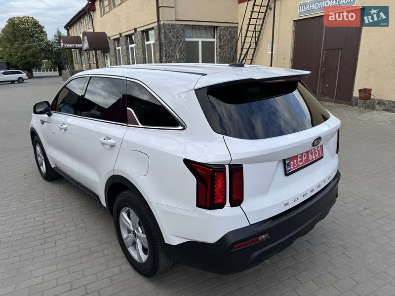 Позашляховик / Кросовер Kia Sorento 2021 в Володимирі