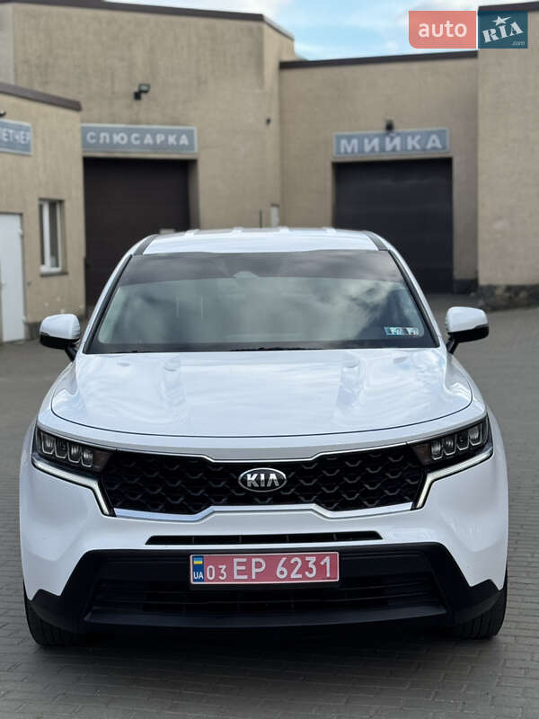 Позашляховик / Кросовер Kia Sorento 2021 в Володимирі