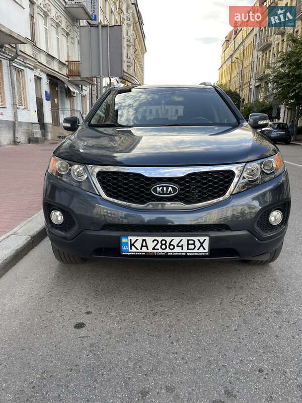 Позашляховик / Кросовер Kia Sorento 2011 в Києві