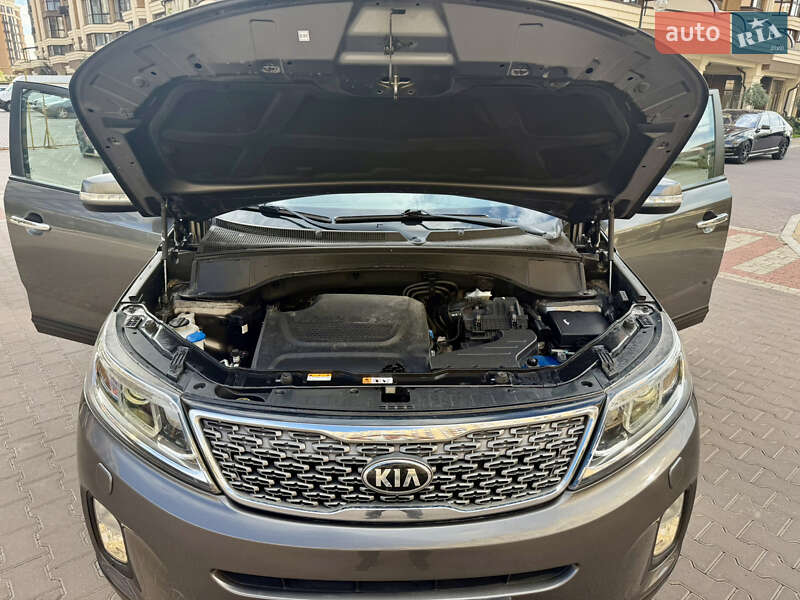 Позашляховик / Кросовер Kia Sorento 2014 в Києві фото 28 Позашляховик / Кросовер Kia Sorento 2014 в Києві