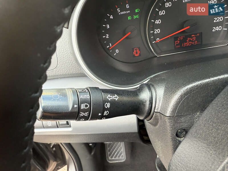 Позашляховик / Кросовер Kia Sorento 2014 в Києві фото 68 Позашляховик / Кросовер Kia Sorento 2014 в Києві