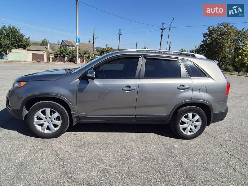 Внедорожник / Кроссовер Kia Sorento 2011 в Запорожье