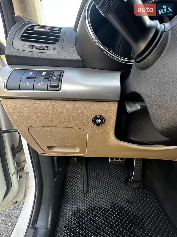 Внедорожник / Кроссовер Kia Sorento 2010 в Киеве