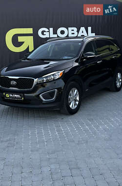 Внедорожник / Кроссовер Kia Sorento 2016 в 
