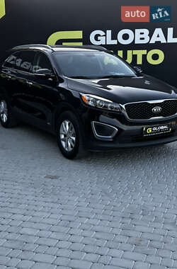 Внедорожник / Кроссовер Kia Sorento 2016 в 
