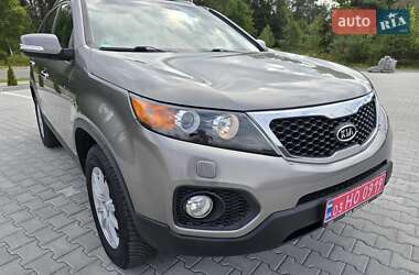 Внедорожник / Кроссовер Kia Sorento 2012 в 
