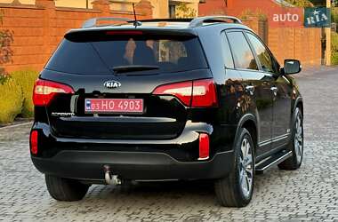 Внедорожник / Кроссовер Kia Sorento 2015 в 