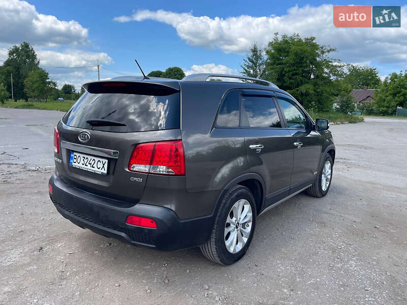 Позашляховик / Кросовер Kia Sorento 2011 в Тернополі