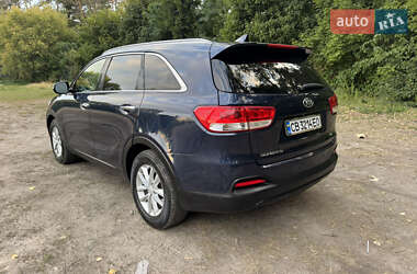 Внедорожник / Кроссовер Kia Sorento 2016 в 