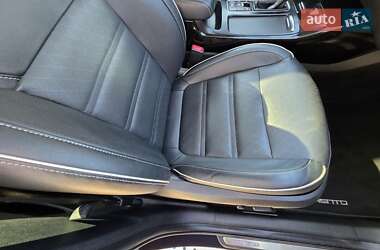 Внедорожник / Кроссовер Kia Sorento 2019 в 