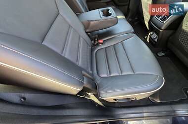 Внедорожник / Кроссовер Kia Sorento 2019 в 