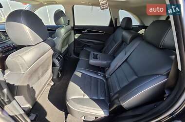 Внедорожник / Кроссовер Kia Sorento 2019 в 