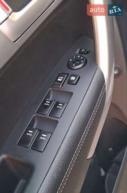 Внедорожник / Кроссовер Kia Sorento 2011 в 