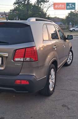 Внедорожник / Кроссовер Kia Sorento 2011 в 