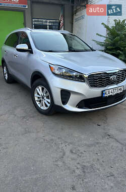 Внедорожник / Кроссовер Kia Sorento 2019 в 